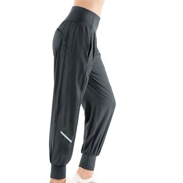 Lucky In Love Tech Performance Long Distance Jogger